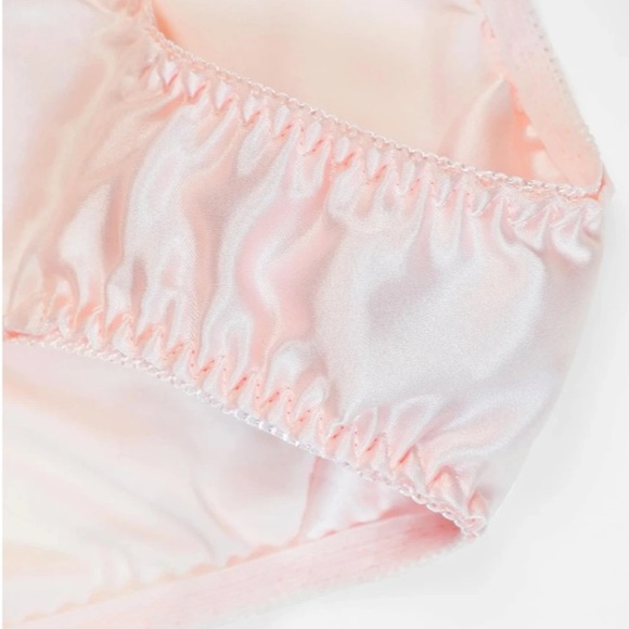 3 silk bikinis - Picture 6 of 8